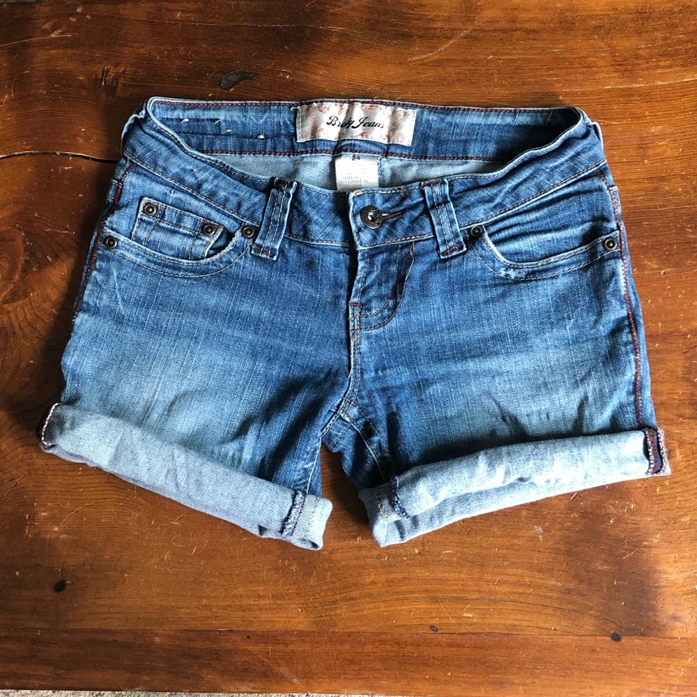 Cut-off shorts